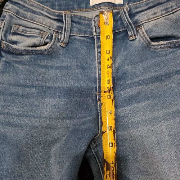 Vervet Medium Wash Distressed Ankle Kick Flare Jeans Size 27 FORGET RAW STEP Hem - Picture 10 of 11